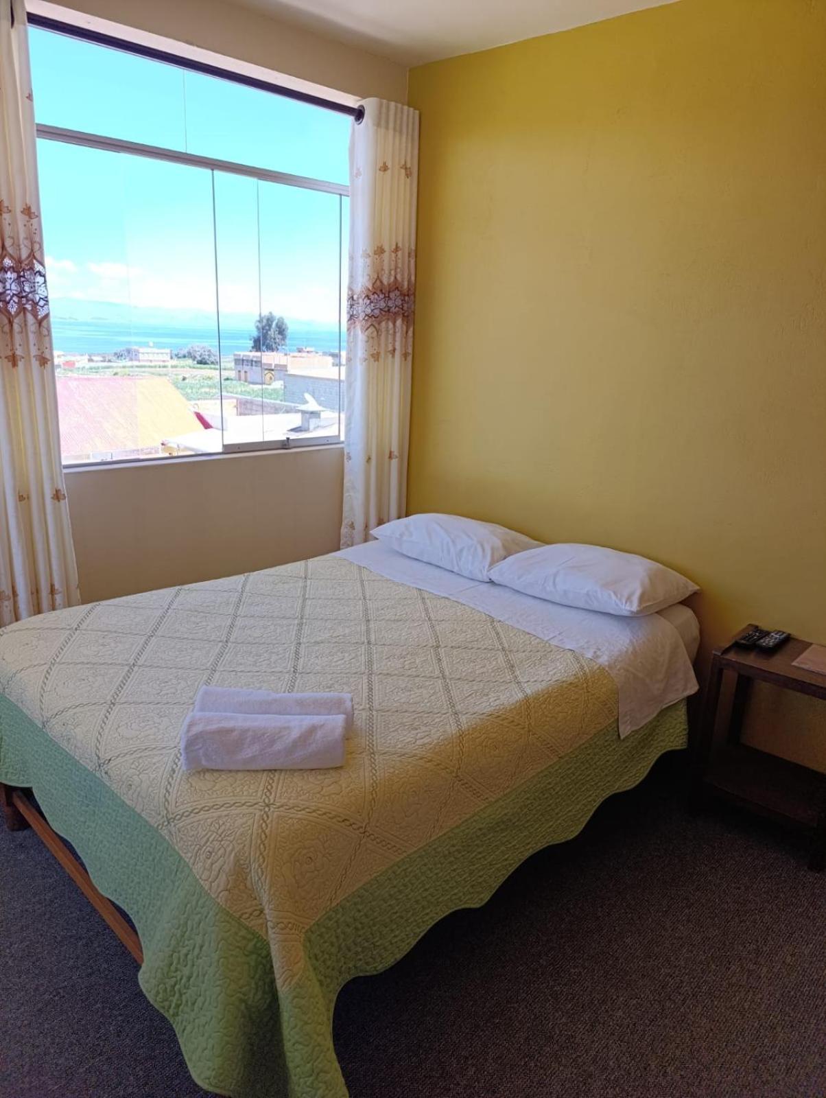Yunguyo Hotel Summita מראה חיצוני תמונה
